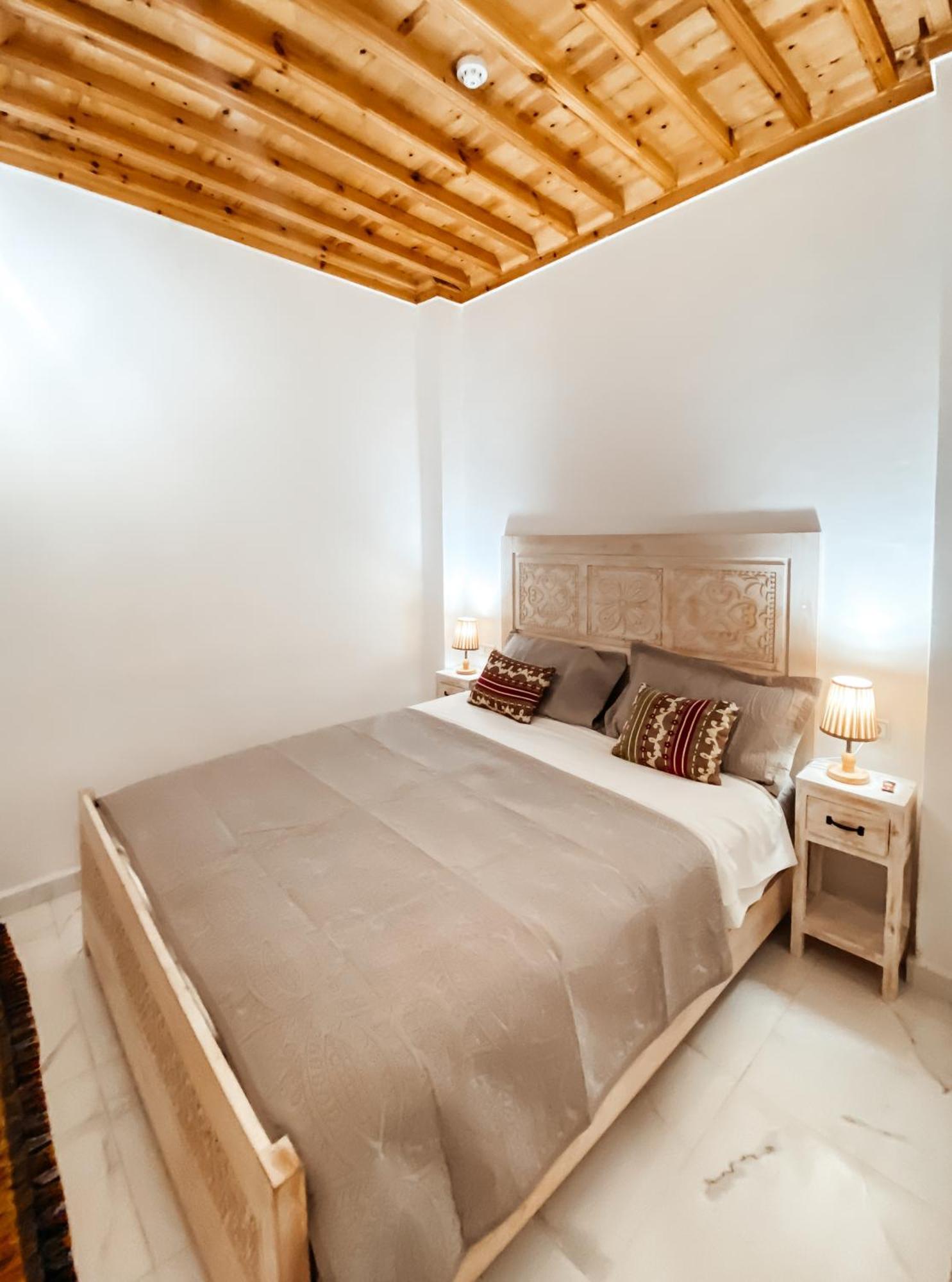 Riad Al Manara Есувейра Екстериор снимка