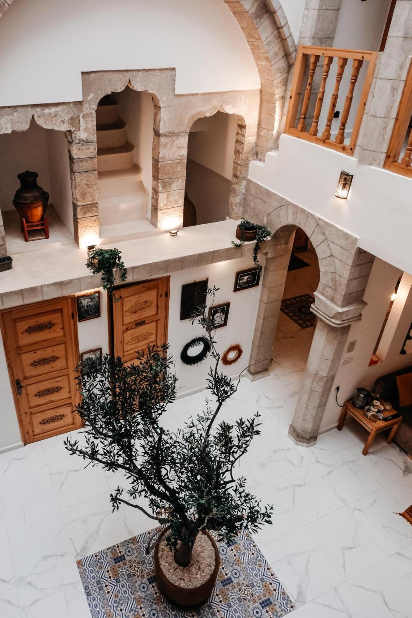 Riad Al Manara Есувейра Екстериор снимка